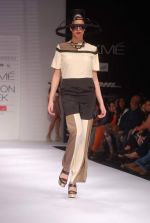 Model walk the ramp for Masaba Shivan Naresh Show at lakme fashion week 2012 on 2nd March 2012 (27).JPG